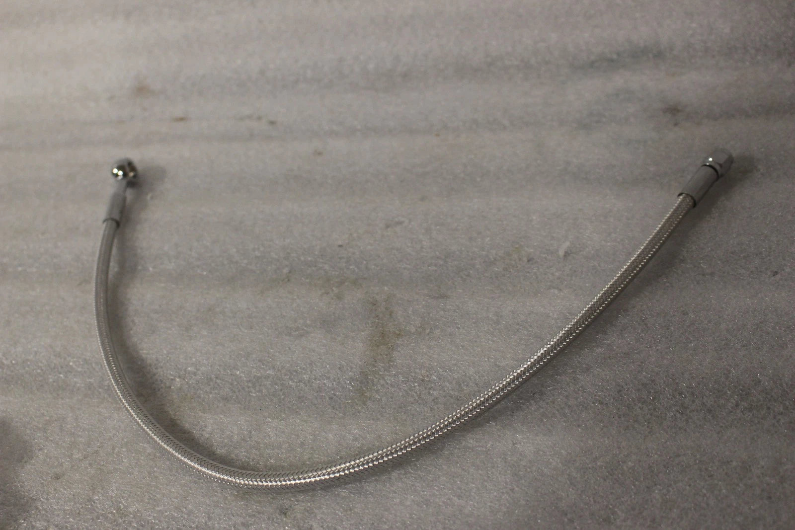 Diamondback Brake Line for Harley-Davidson (42439-08, 22")
