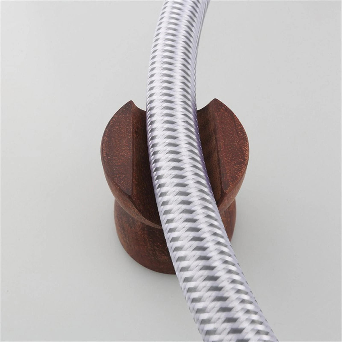 Speaker Insulation Wire Holder Bracket for HiFi Systems (45mm)