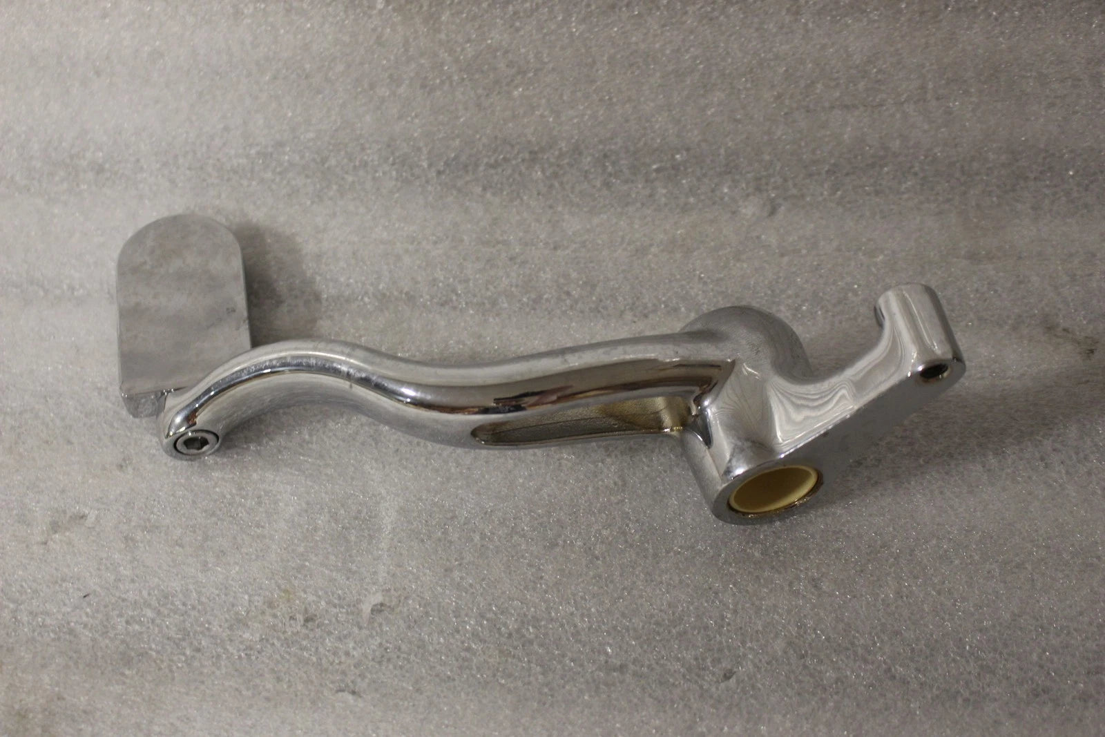 Shift Lever Assembly Chrome for Harley (OEM 33955-06)