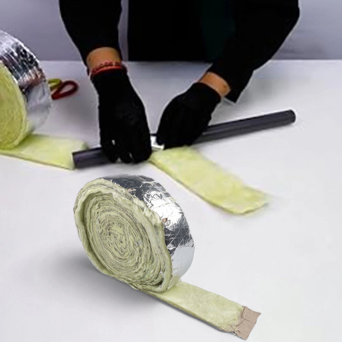 Foil Backed Insulation Wrap for Pipe Protection (32 x 8 Feet)