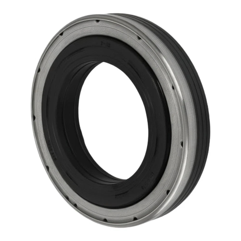 Front Right Wheel Oil Seal for Front Axle (2010–2015)