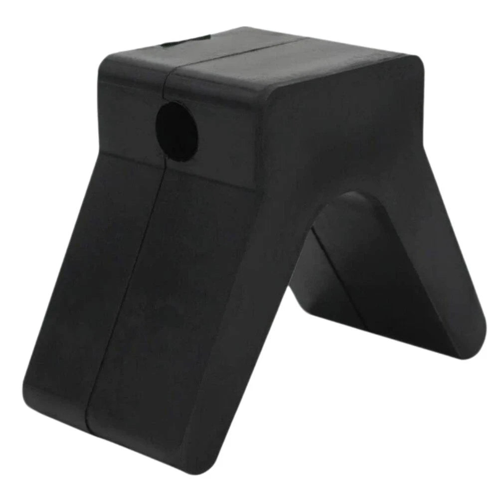 V-style bow stop for boat trailers (Rubber, Non-marking)