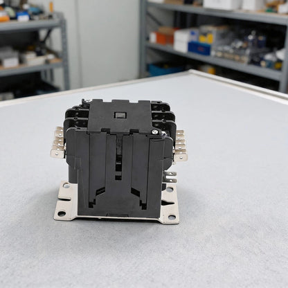 3-Pole 30A 40A 220V AC Contactor for Air Conditioner Wiring