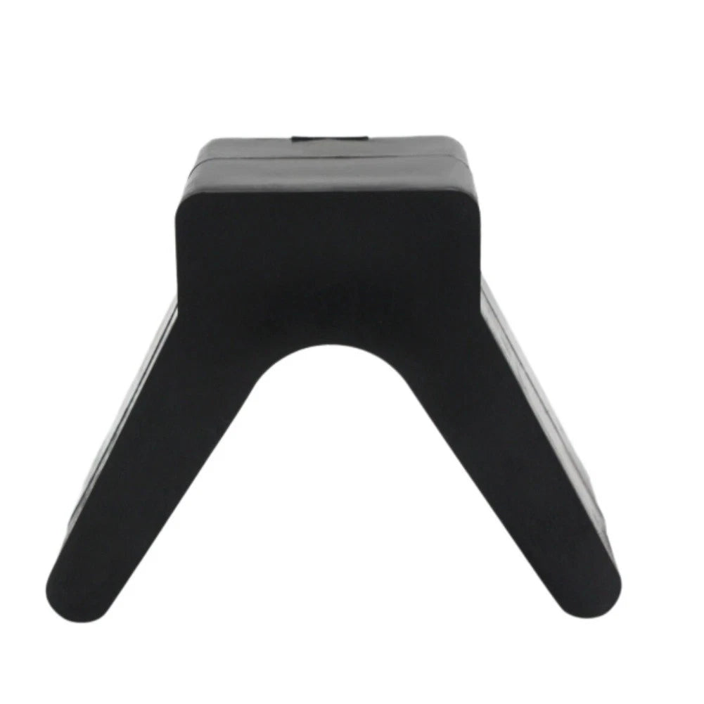 V-style Bow Stop for Boat Launching (V-shaped Seat Design)