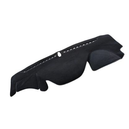 Non-Slip Dash Mat for Hyundai i40 VF (2011–2018)