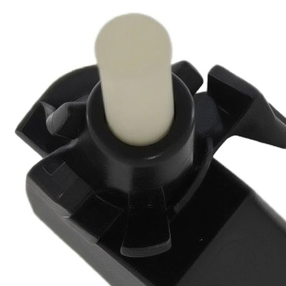 Brake Light Switch A0015452009 for Mercedes Vito (2006–2013)