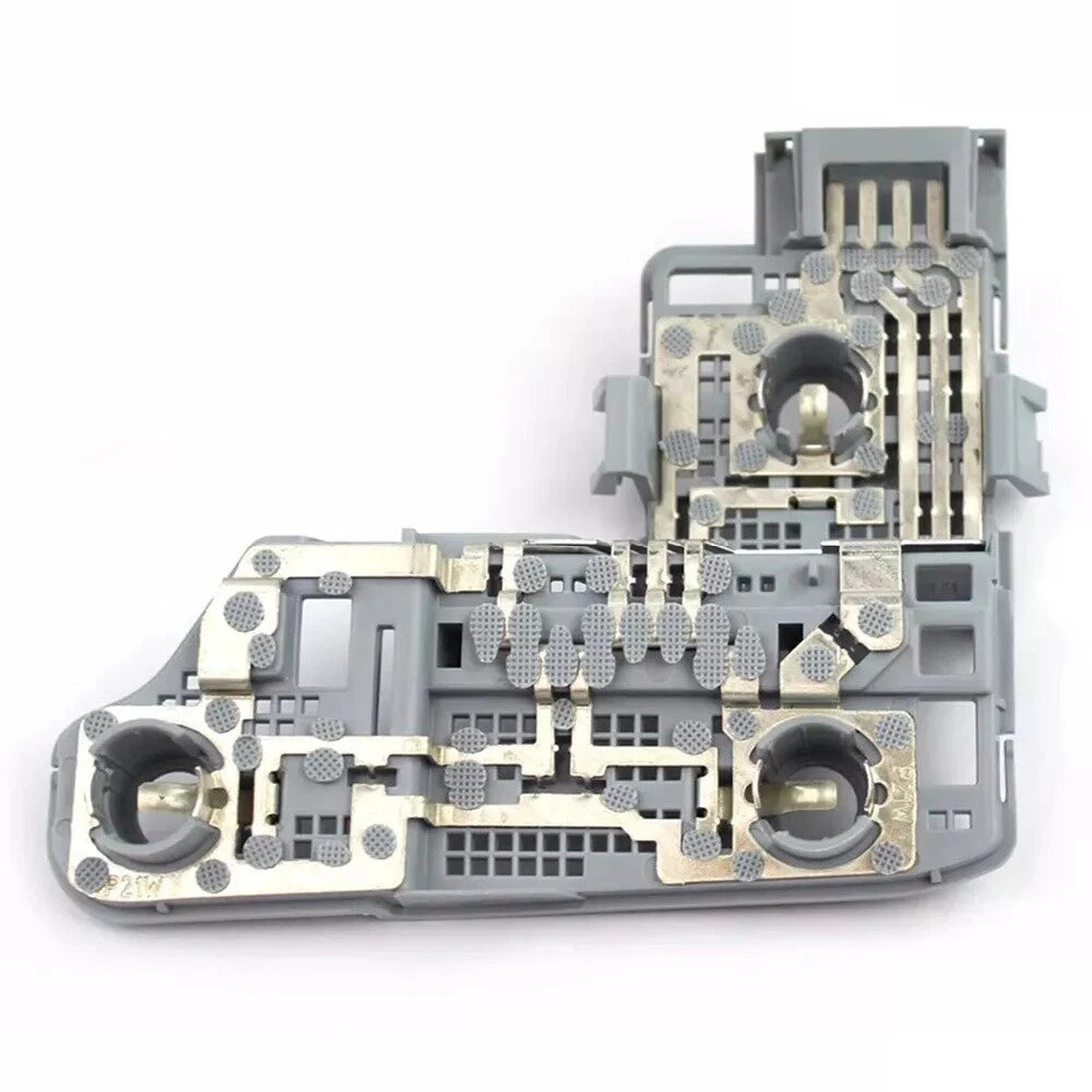 Rear Right Tail Light Bulb Holder 2048202577 for Mercedes C Class W204 (2012–2014)