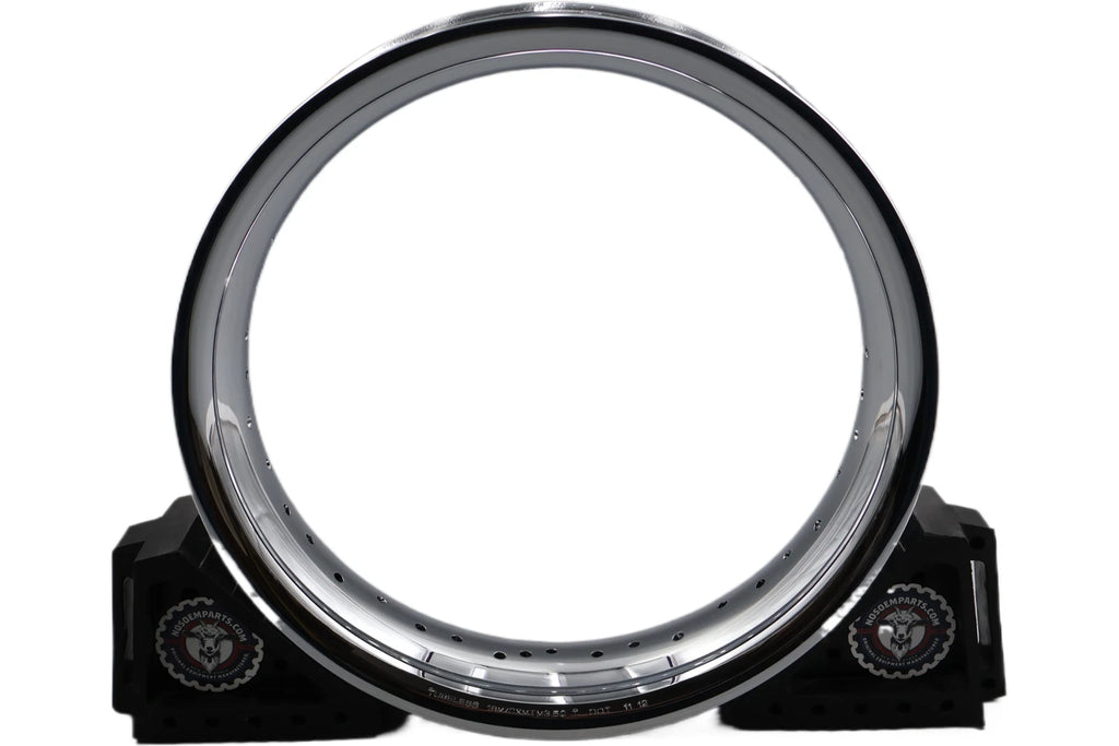 OEM Smooth Chrome Front Wheel for Harley-Davidson Touring (2009–2023)