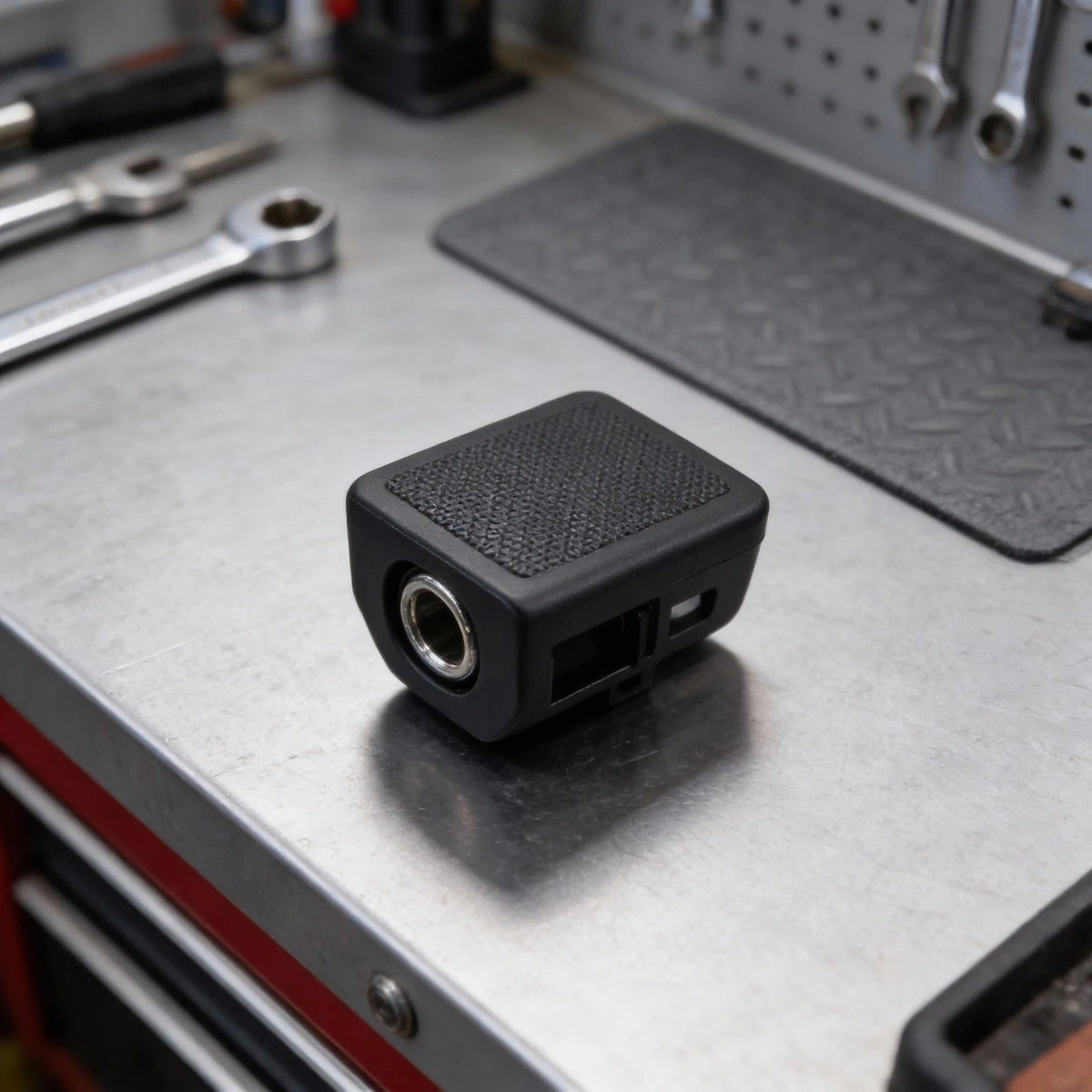 Tow Hitch Eyecover for Nissan Qashqai (2014–2023)
