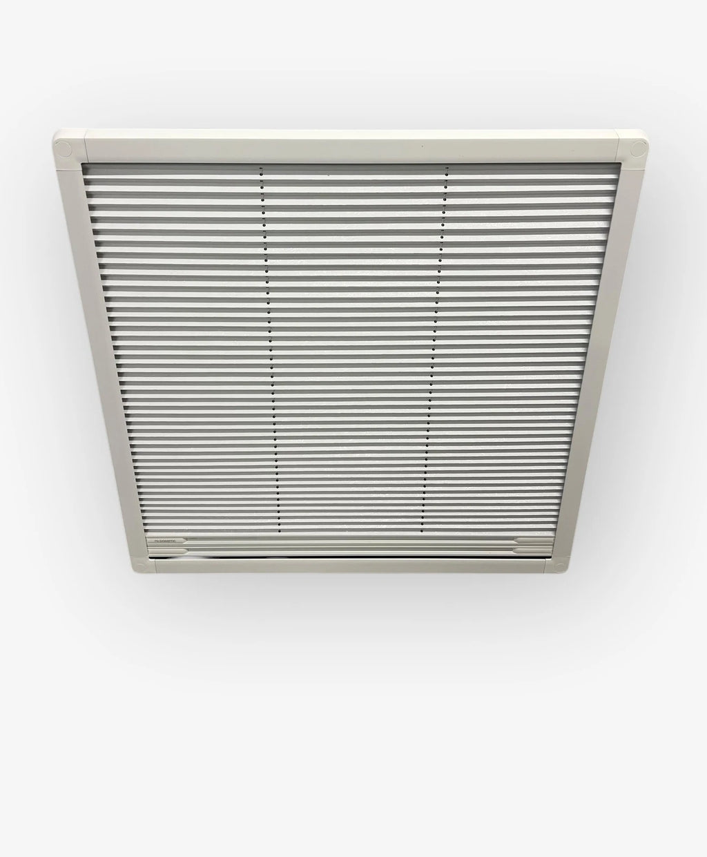 Dometic Skyscreen Shade for Boston Whaler 345 Conquest (2014)