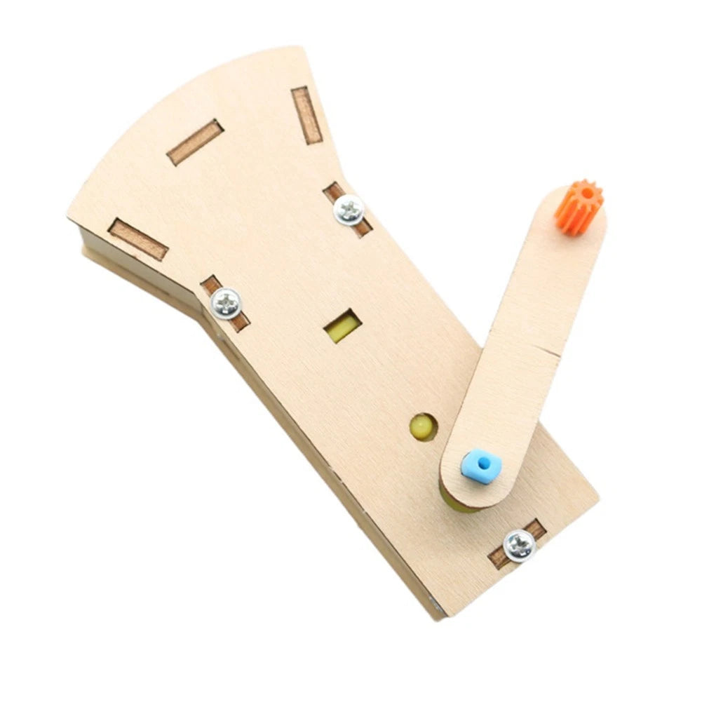 Interactive Hand Cranked Flashlight for Learning About Renewable Energy