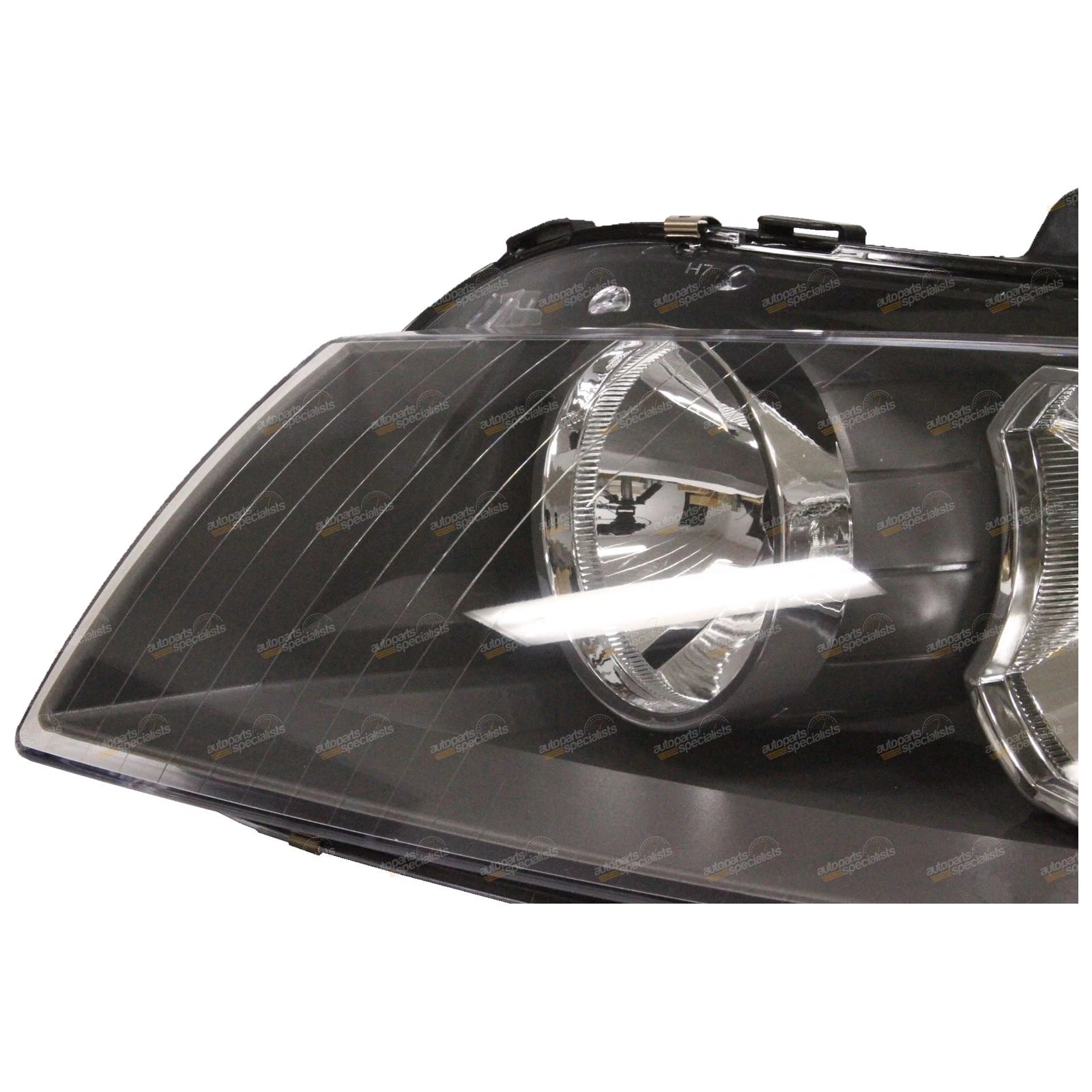 LH Halogen Headlight for Audi A3 8P Series 1 (2004–2008)