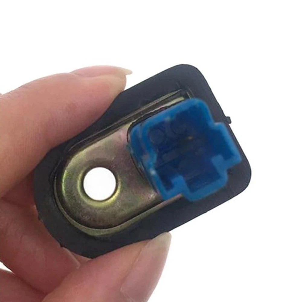 Door Lamp Switch for Delica Space Gear / Cargo (1994–2007)