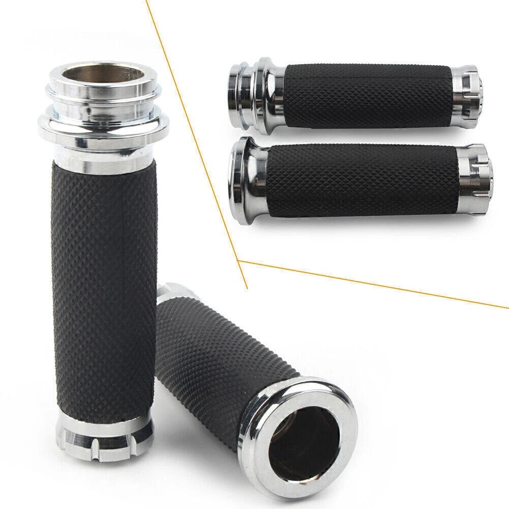 CNC Handlebar Grips & Levers for Harley Softail (2016–Present) Silver