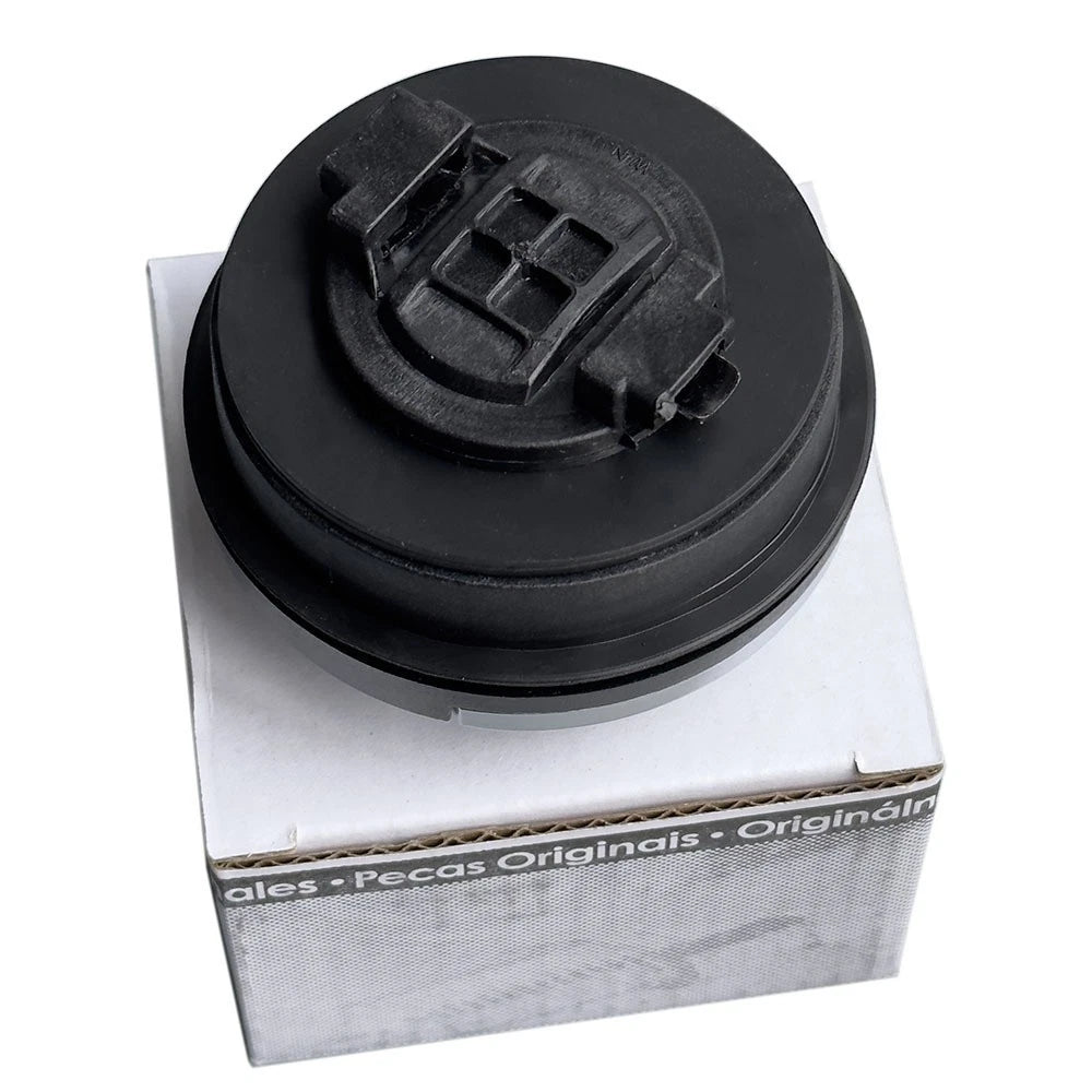 Fuel Tank Cap & Engine Oil Cap for Car Maintenance