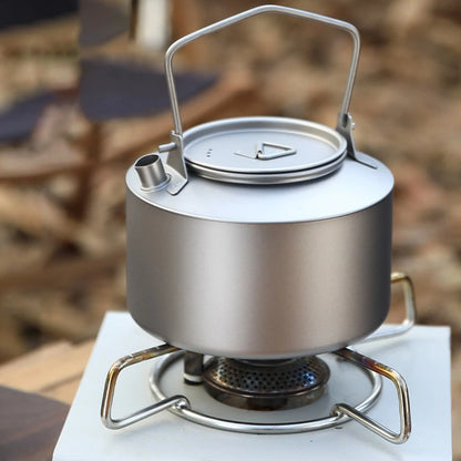 Camping Teapot for Outdoor Use (Foldable Handle Design)