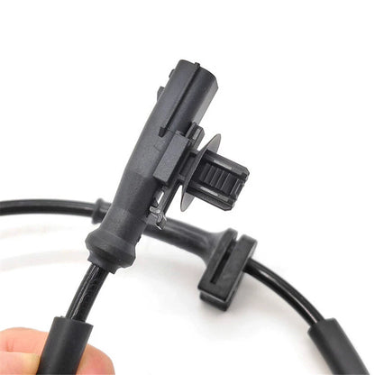 1Pcs Front ABS Wheel Speed Sensor CN15-2C204-AA for Ford Fiesta (2013–2019)