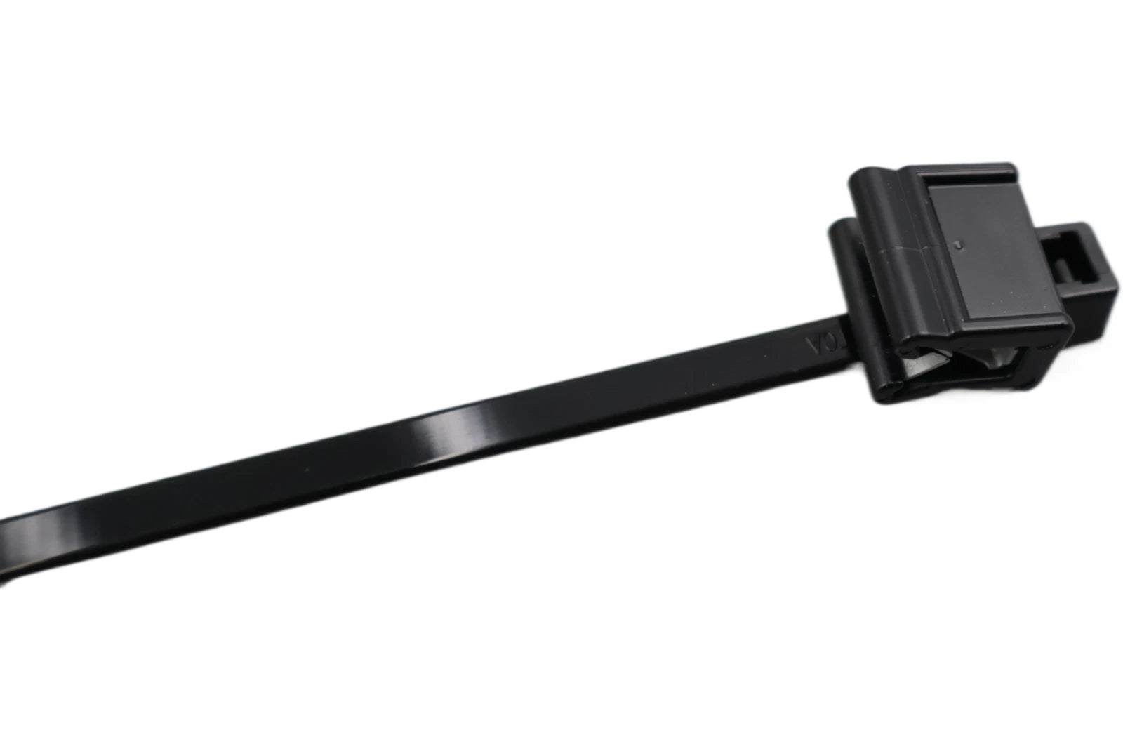 Tie Strap with Edge Clip for Harley-Davidson (OEM 12500010)