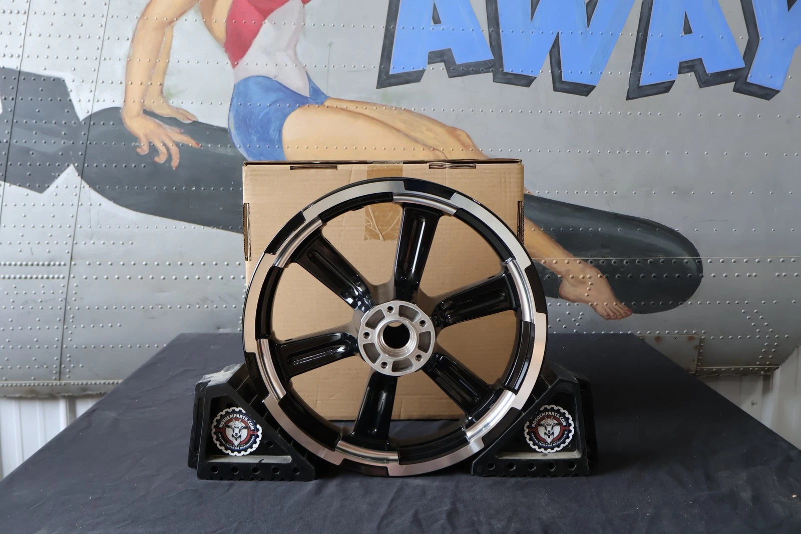 OEM Front Wheel 43300587 for Harley-Davidson FXFB/S Fat Bob (2018–2024)