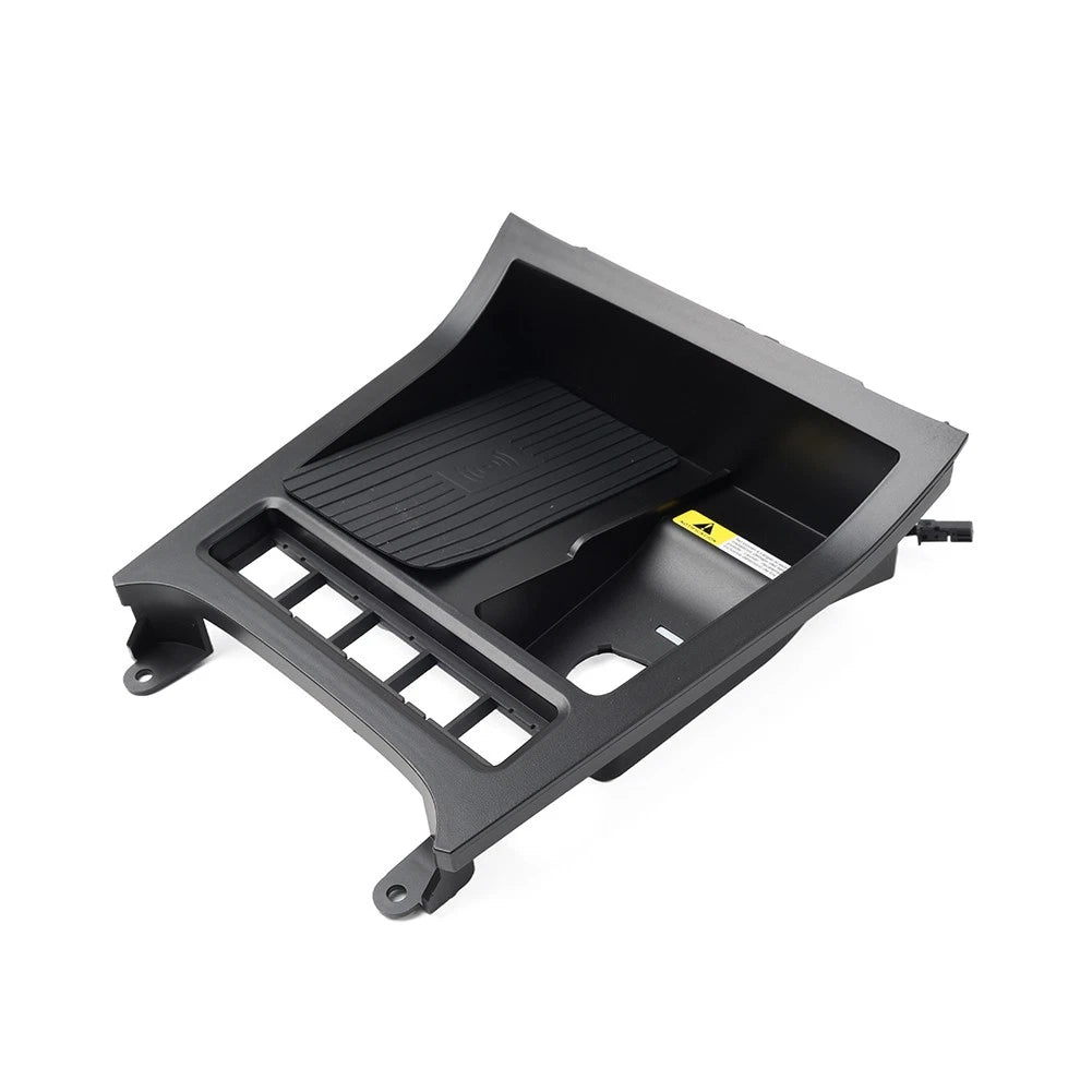 Wireless Fast Charger Console for VW Golf MK6 (2004–2012)