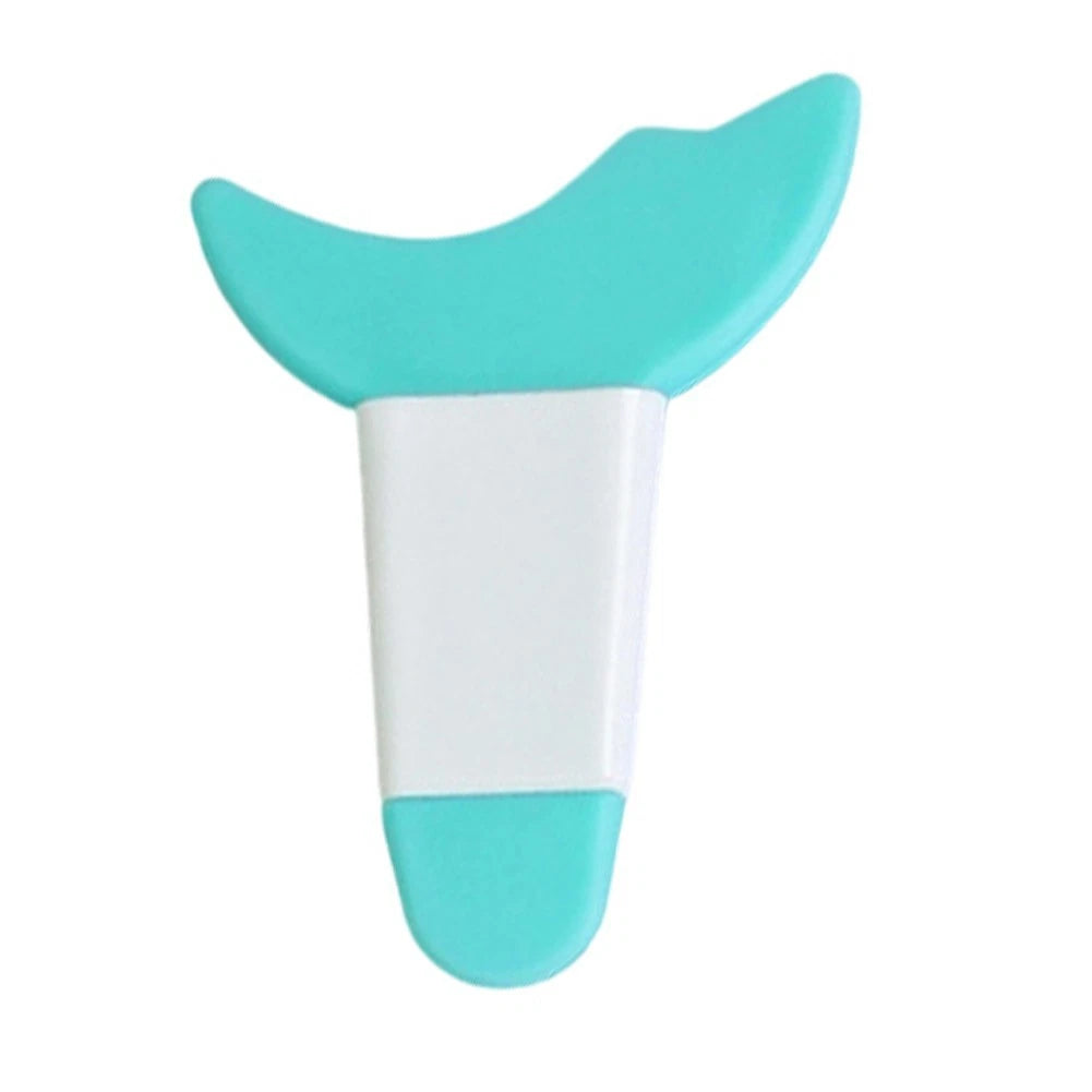 Mascara Applicator Tool for Precise Eye Makeup Results