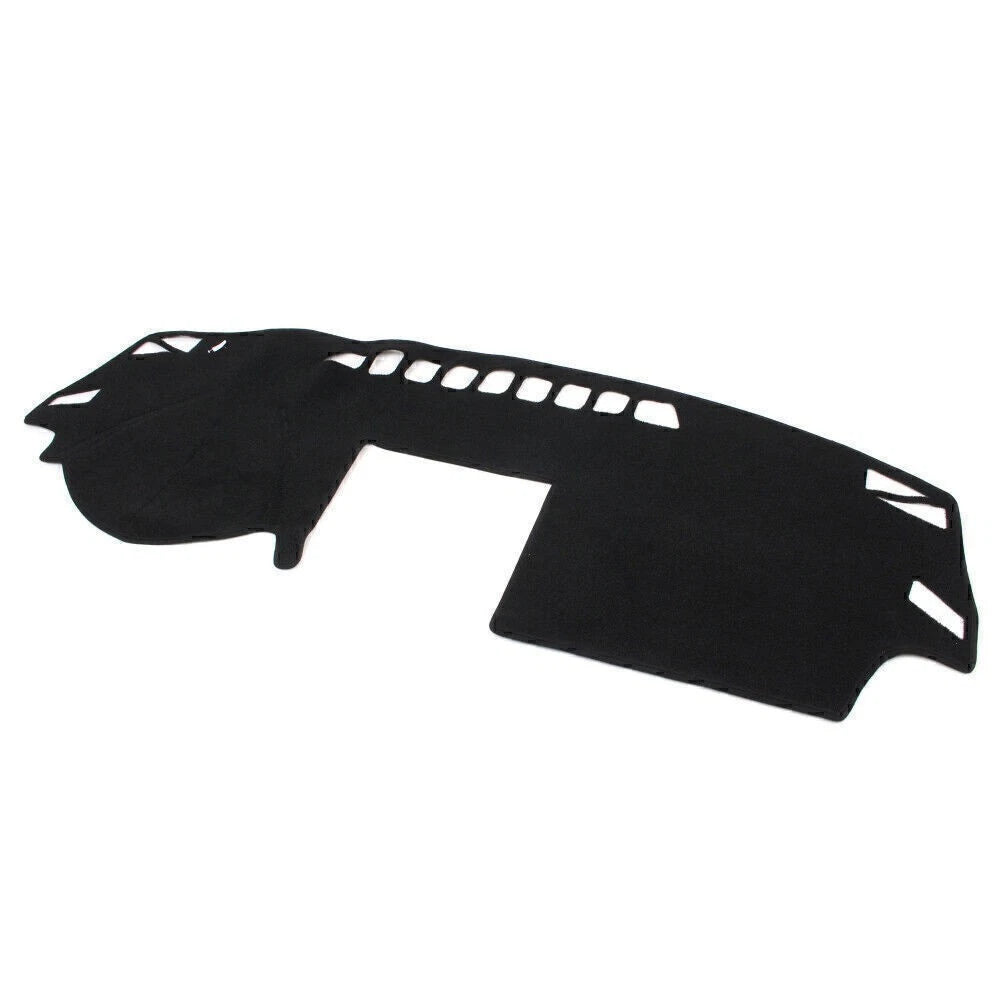 Dash Mat for Nissan Rogue Qashqai (2006–2013)