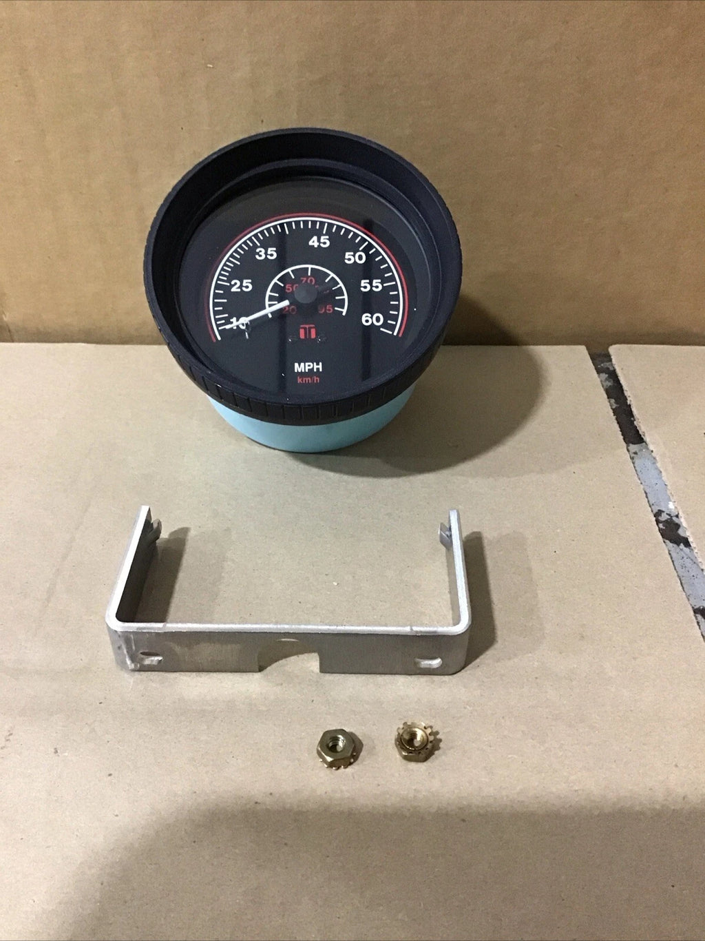 Speedometer Head for International 3 (53210PH) 60mph Red