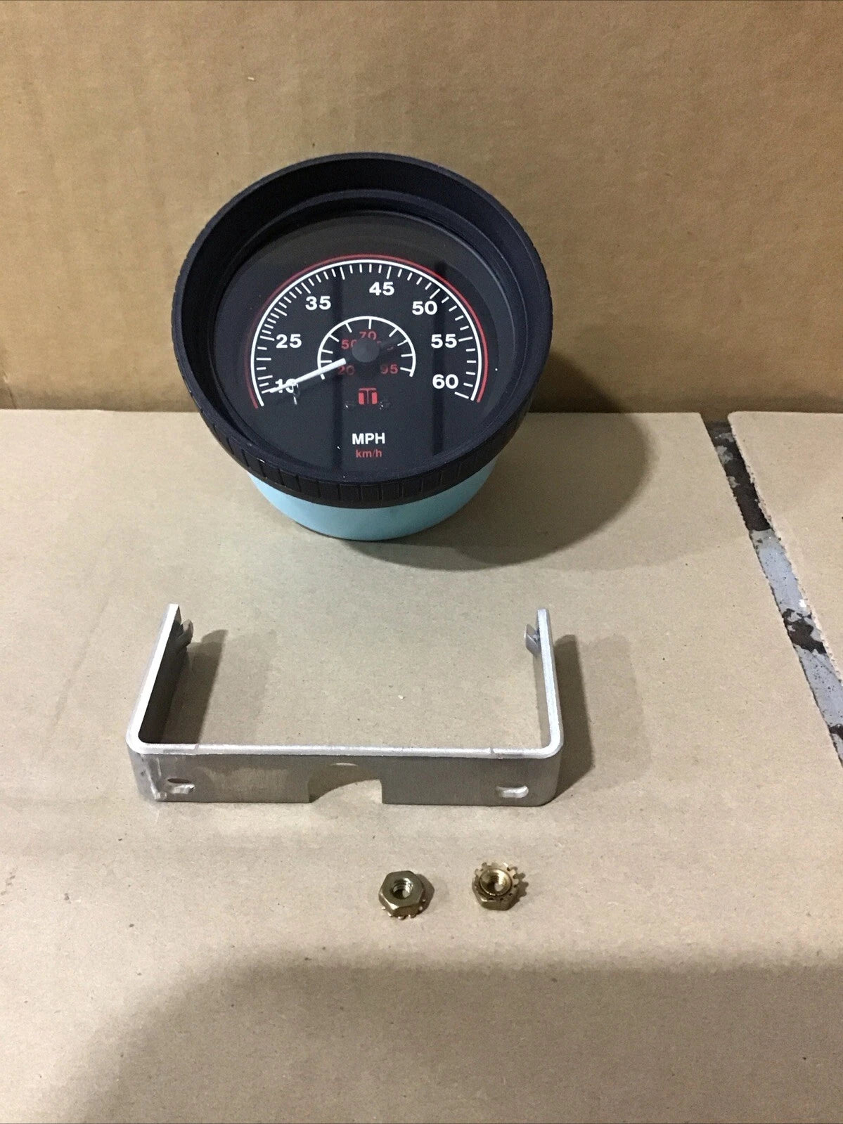 Speedometer Head for International 3 (53210PH) 60mph Red