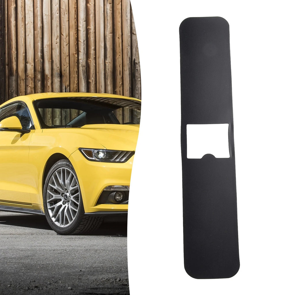 Trim Blind Cover for Ford Mustang (2005–2009)