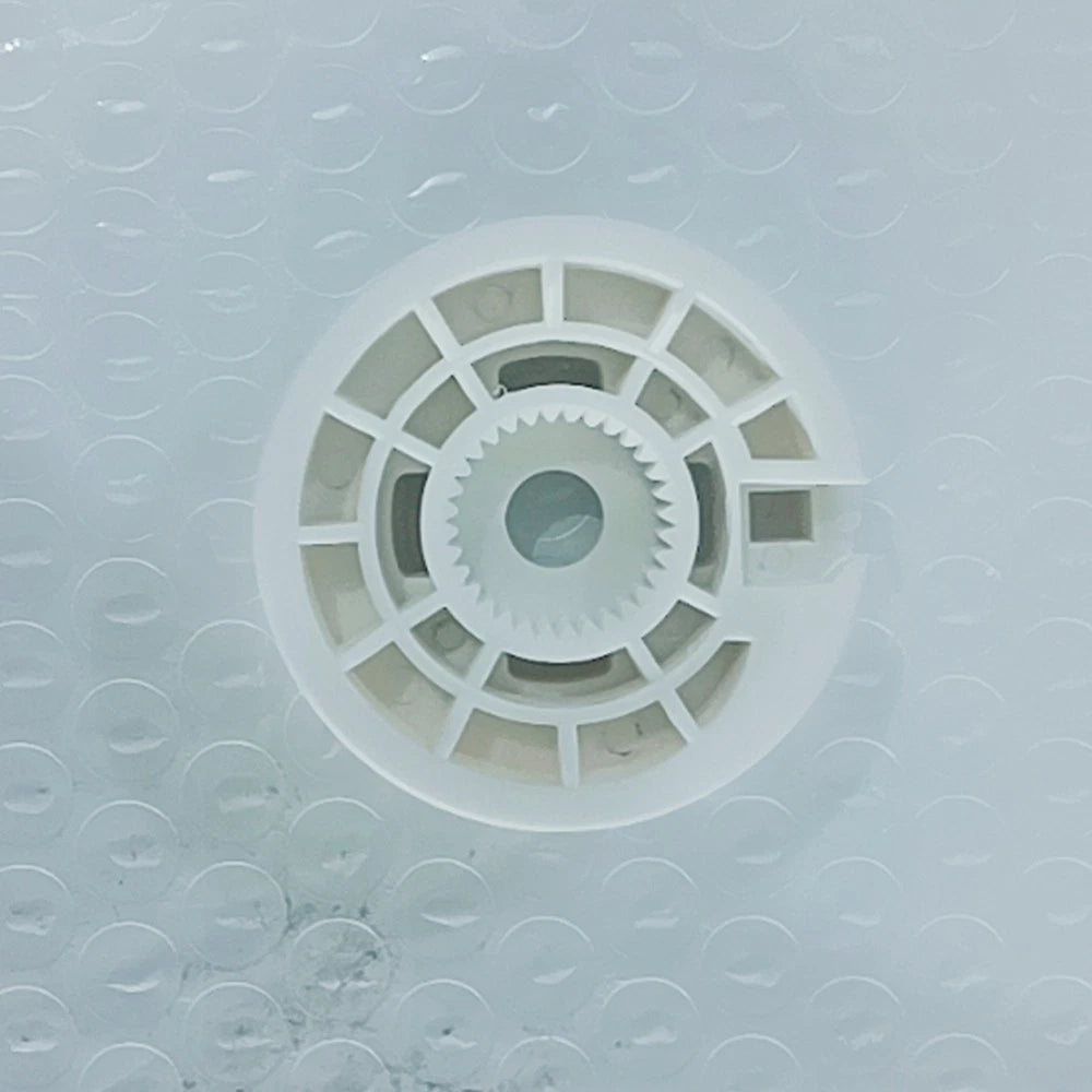 Left Window Regulator Gear for Hyundai Tucson (2015–2021)
