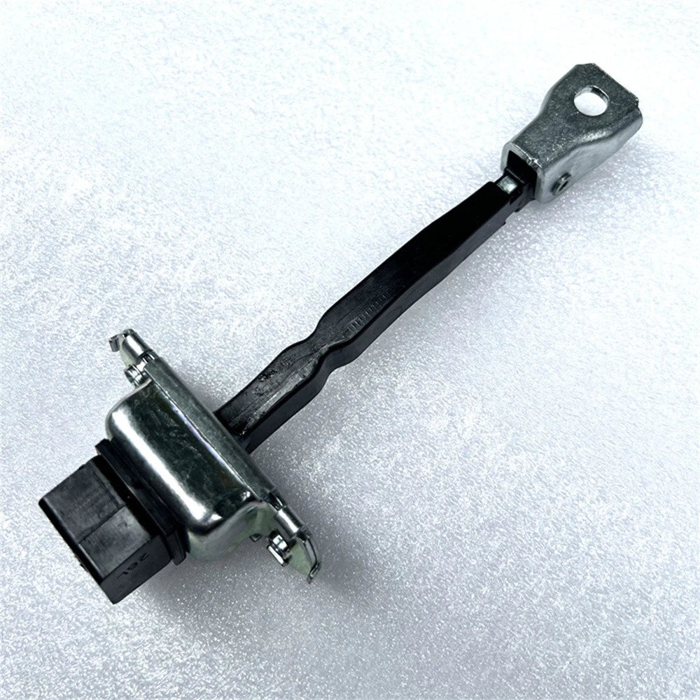 Rear Door Limiter Hinge for Mitsubishi Pajero V73 (2000–2006)