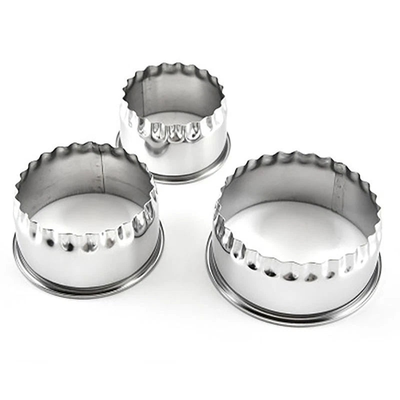 Set of 3 Crinkle Metal Pie Tart Cookie Cutters