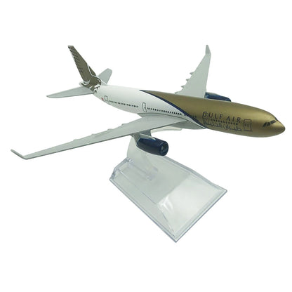 1:400 Scale Gulf A330 Airplane Model with Base