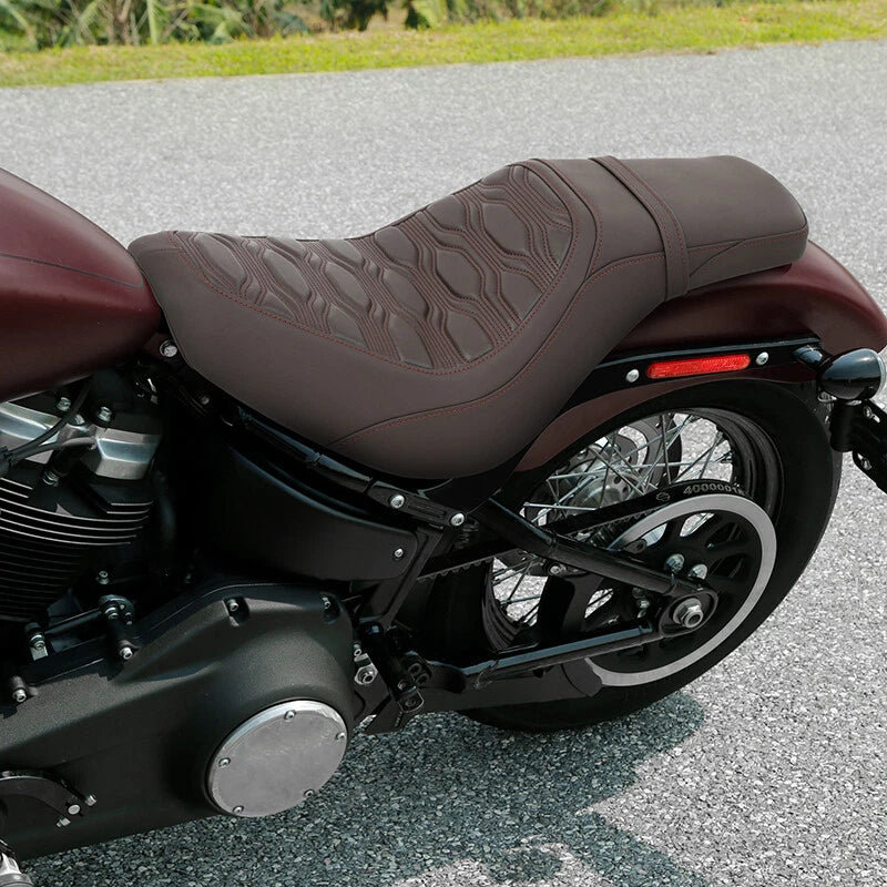 Driver & Passenger Seat for Harley Softail Deluxe Heritage Classic (2018–2025)