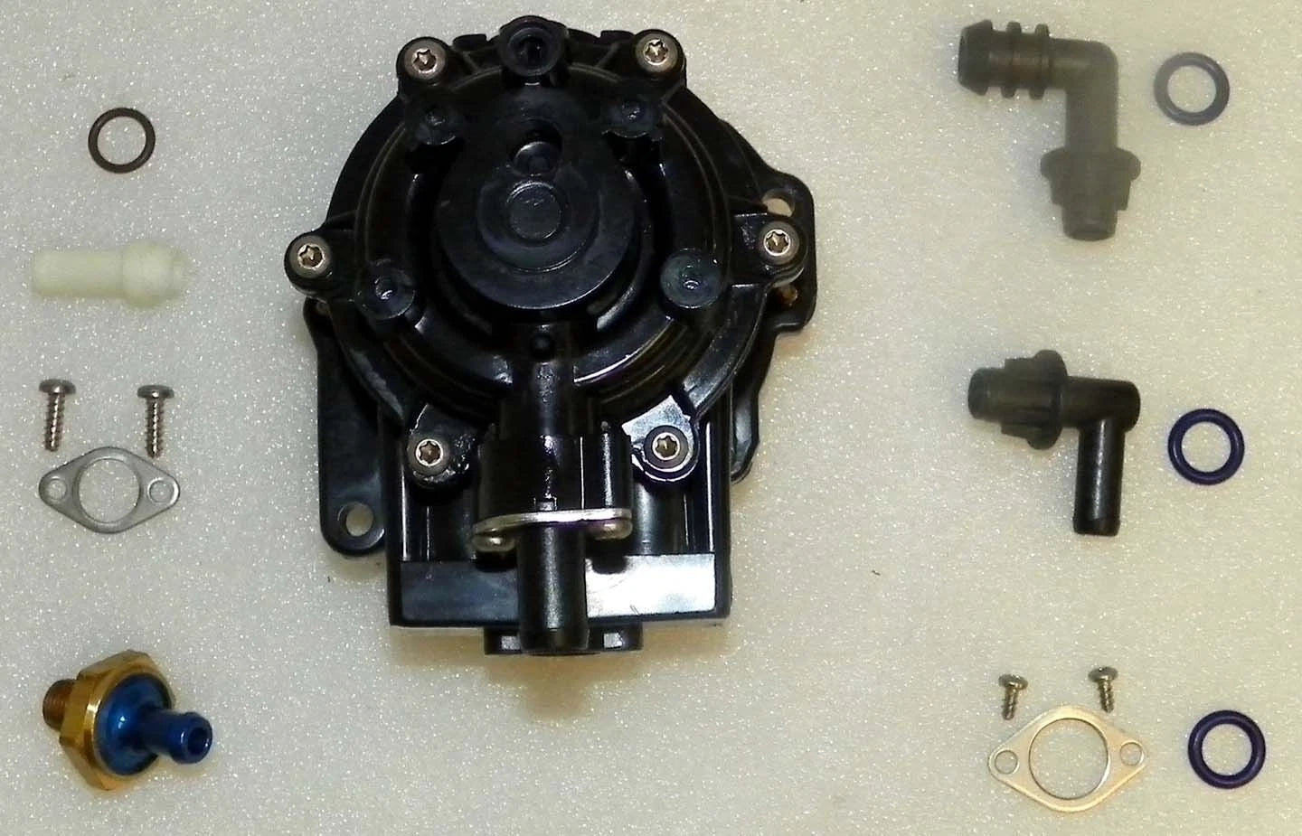 Fuel Pump for Johnson/Evinrude 150-200 Hp (Without VRO) 600-155