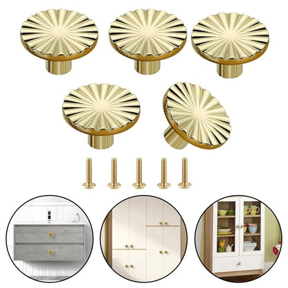 Set of 5 Zinc Alloy Round Drawer Knobs in Gold Finish