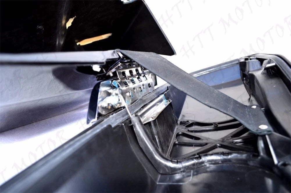 Stretched Saddlebags with Lib One Touch Latch Lock for Harley Touring (2014–2020)