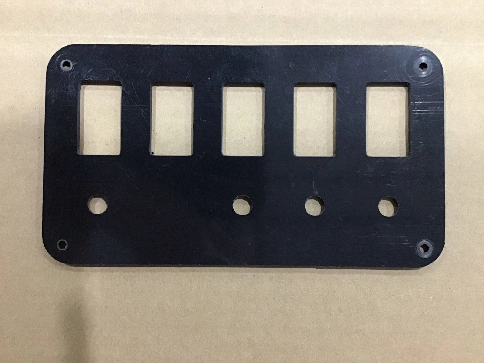 Unloaded Switch Panel for Rinker 206 (2000–2006) - Silver