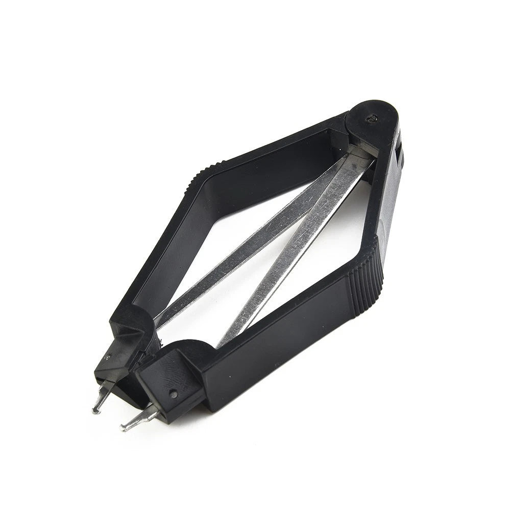 Chip extractor tool for industrial use