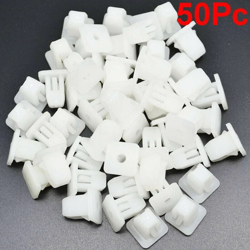 Pack of 50 Plastic Fastening Clips for Fender Liners (Universal Fit)