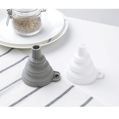 Expandable Silicone Oil Funnel for Universal Use (Collapsible Design)