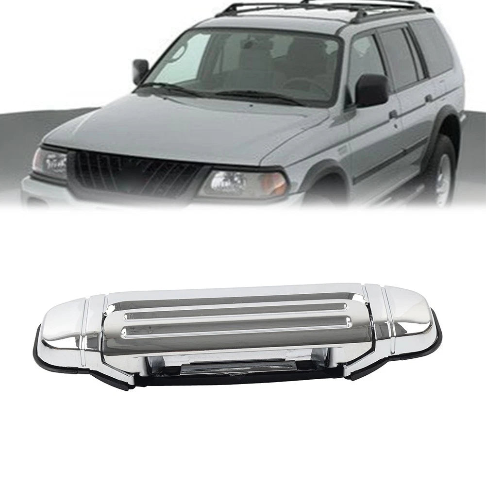 Front Left Outer Door Handle for Mitsubishi Pajero/Montero (1992–2000)