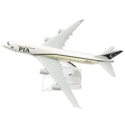 1:400 Metal B747 Model Airplane for PIA Airlines (Collection Gift)