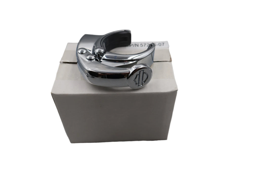 OEM 49mm Quick Disconnect Windshield Clamp for Harley-Davidson (2007)