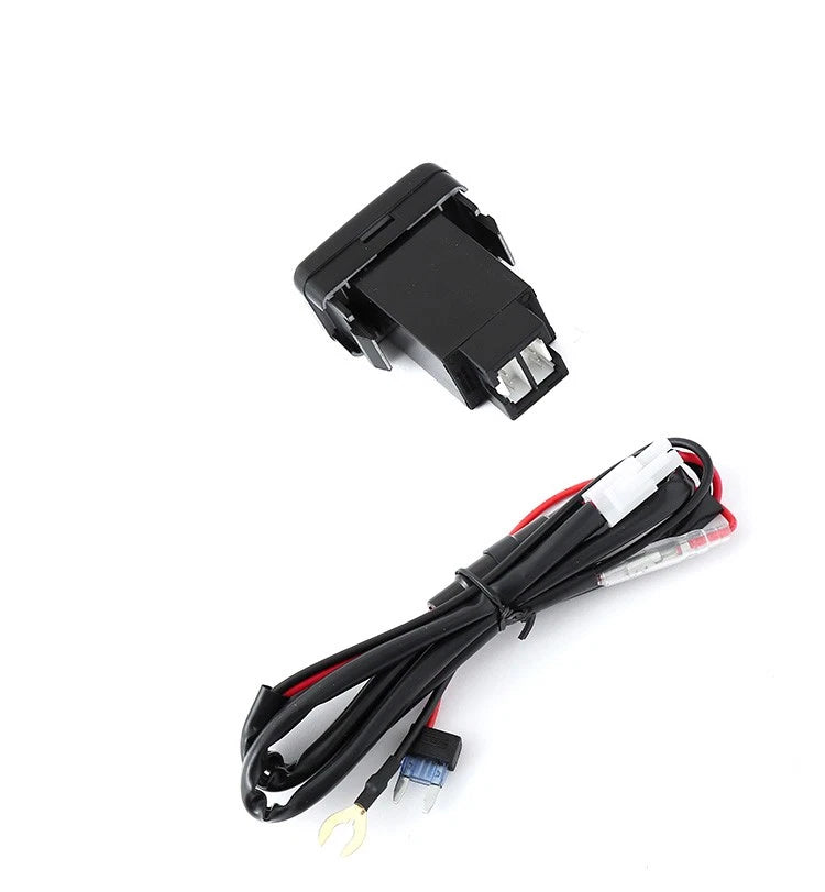 USB-C/A PD QC3.0 Charger Upgrade Kit for Toyota Land Cruiser 100 (1998–2007)
