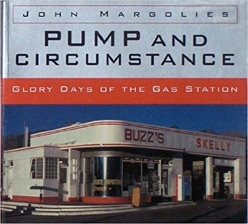 Gas Station and Pump Set for