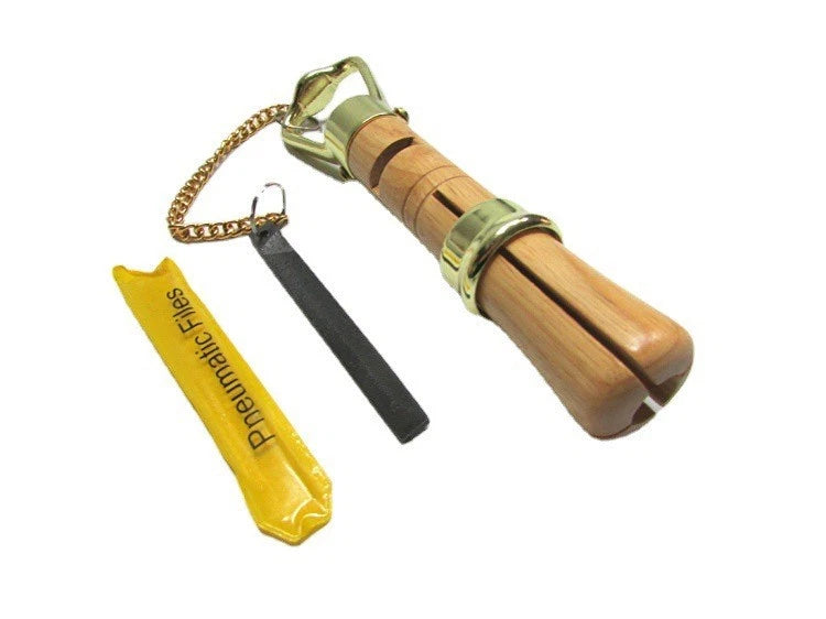 Wooden Billiard Cue Tip Clamp for Cue Tip Replacement and Maintenance