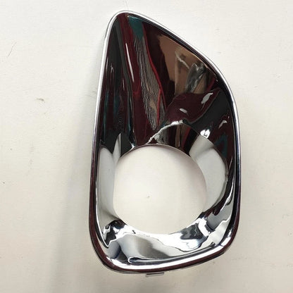 Right Side Fog Light Trim for Jeep (14912469, 68110962AB, CH1039146)