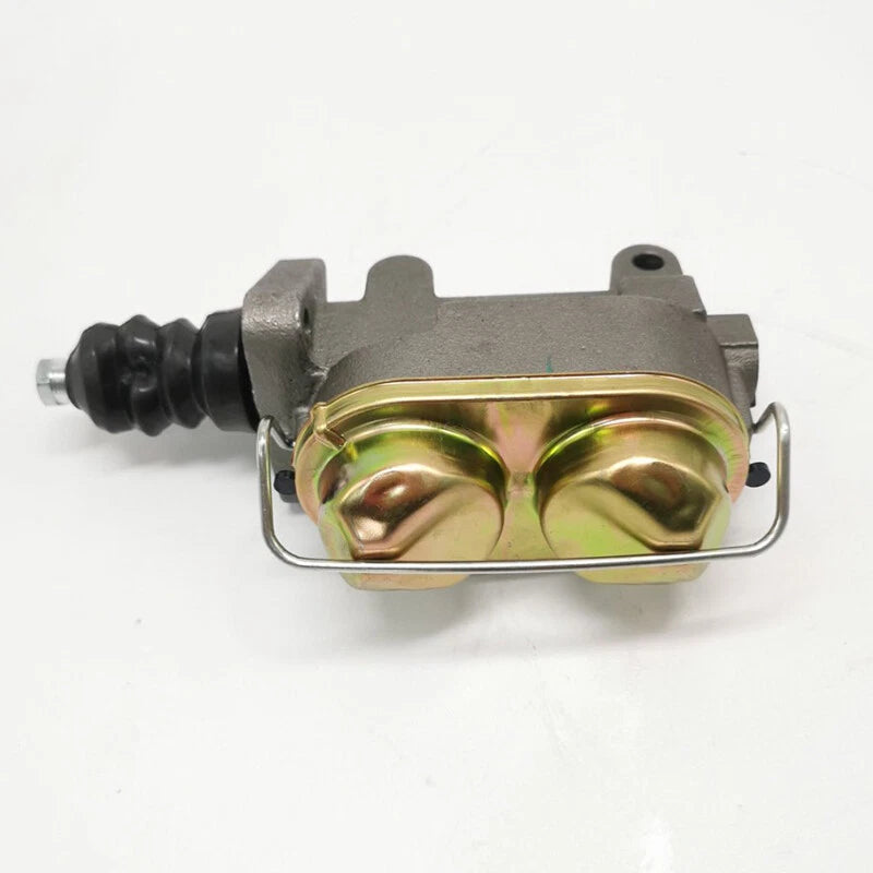 Brake Master Cylinder D126695 D127519 for Case 480D 480F 580SE 586E 586D (–)