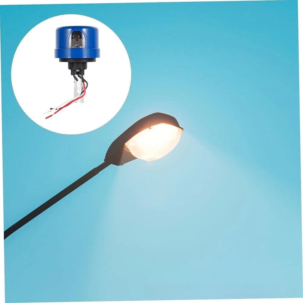 Solar Street Light Controller for Night Time Safety (Abs, Metal)